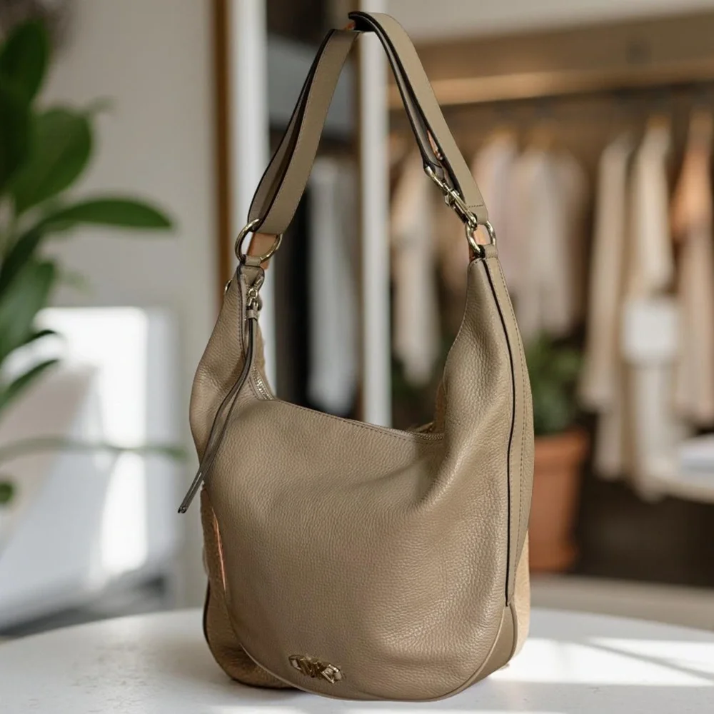 Authentic Michael Kors Izzy Camel Convertible Leather Shoulder Bag Crossbody